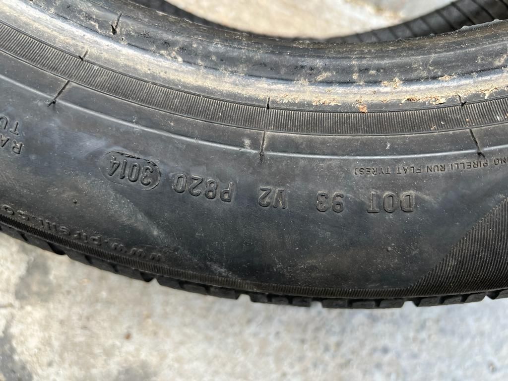 Anvelope  245/50 R18 run flat