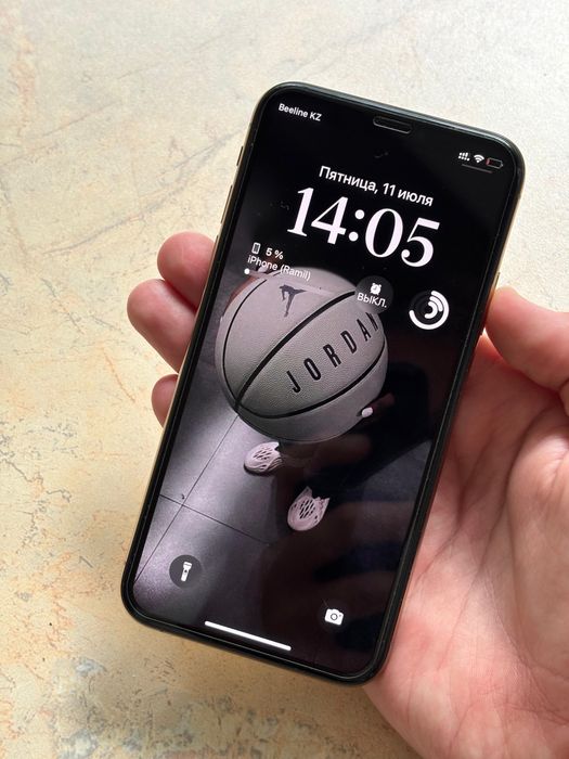 Продам iphone xs
