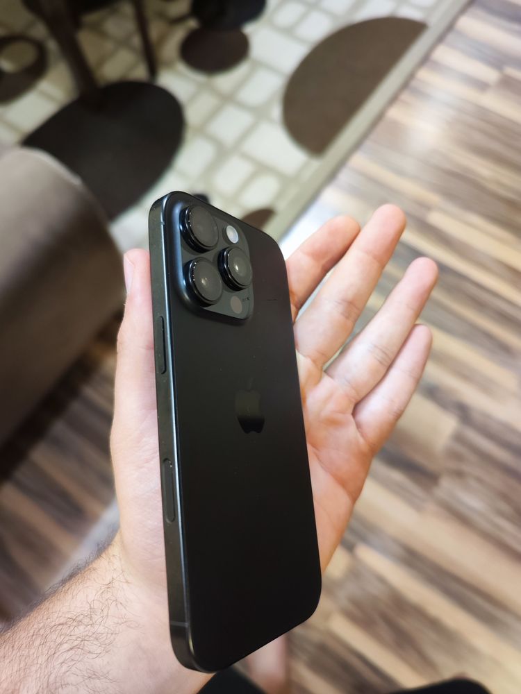 Iphone 16 Pro,Black Titanium,128GB