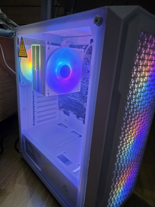 Kit AM5 - procesor ryzen 7 + placa de baza + sursa + carcasa + cooler