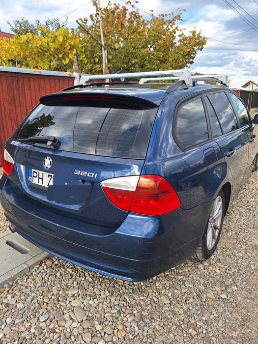 Vând bmw e91 2.0 benzina + gpl