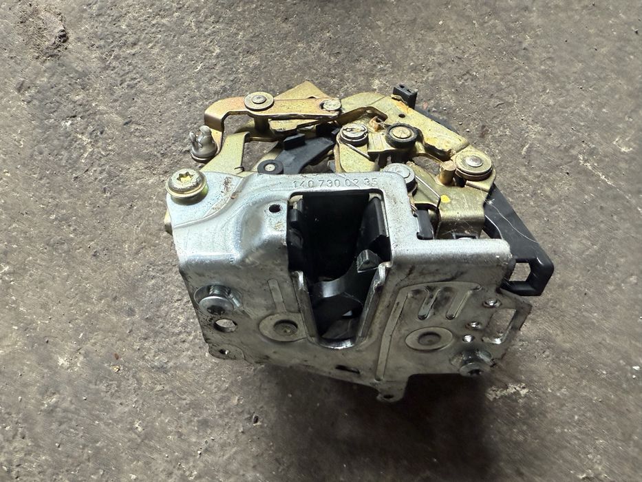 Mercedes w140 замки дверей