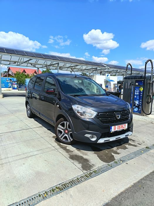 Vand Dacia Lodgy STAPWAY editie TECHROUD 1.5 116cp 7 locuri