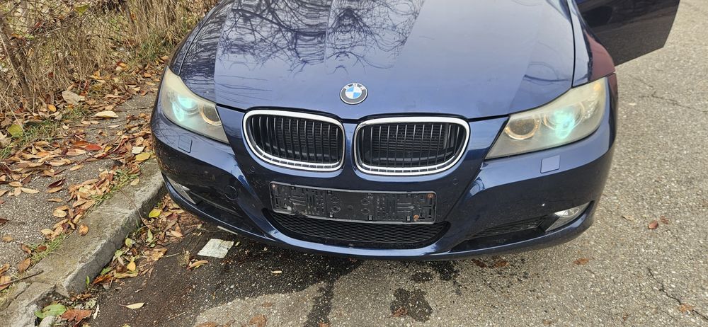 Dezmembrez  Bmw 320d 184cp