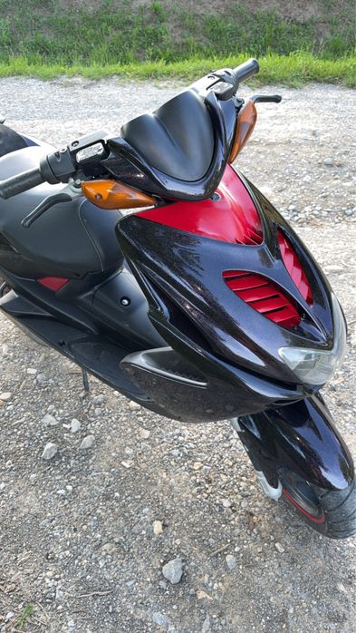 Scuter Yamaha aerox