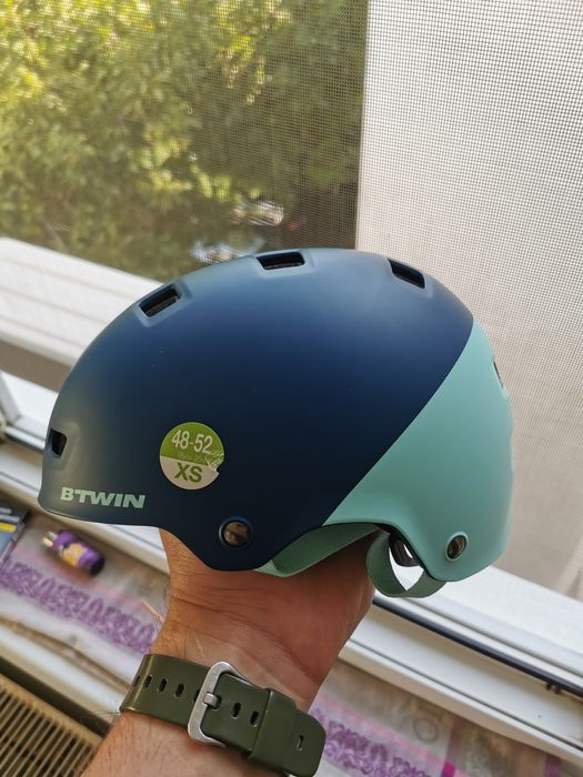 Casca ciclism BTwin XS (48-52 cm)
Se poate pre