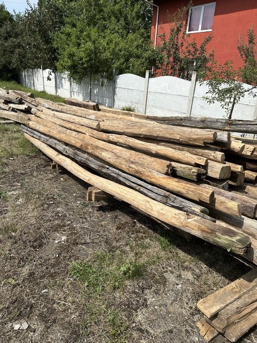 Grinzi / capriori / caferi lucrat manual din stejar de peste 100 ani