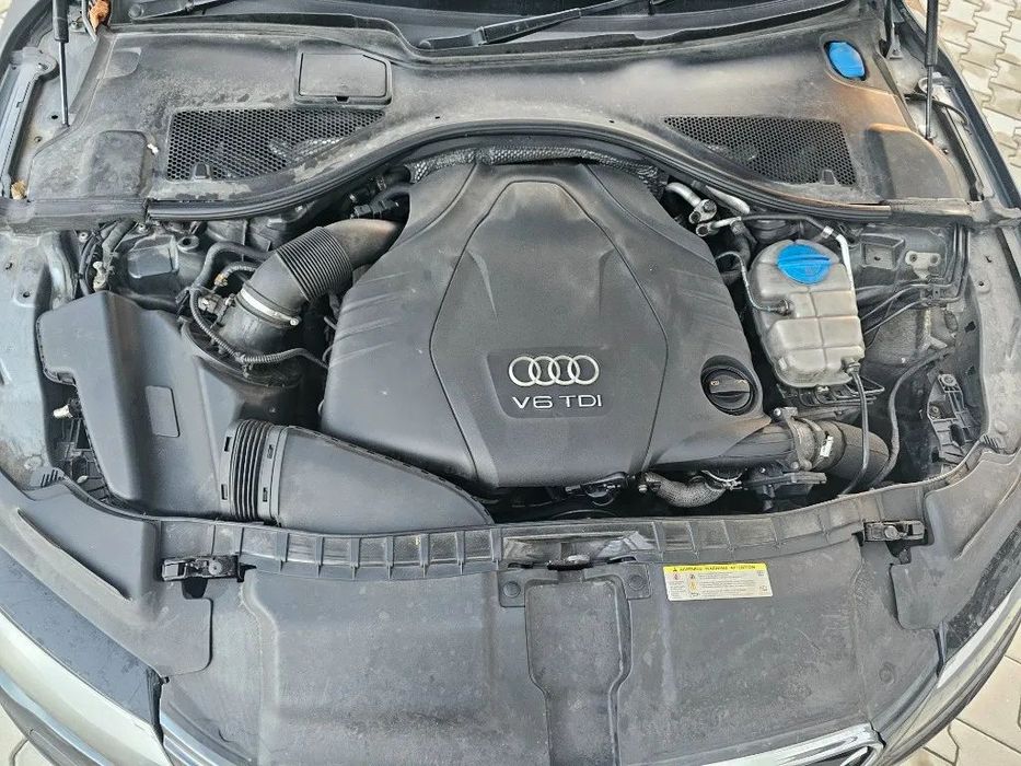 Dezmembrez Audi A7 S Line 3.0 TDI cod motor CDUC an 2012