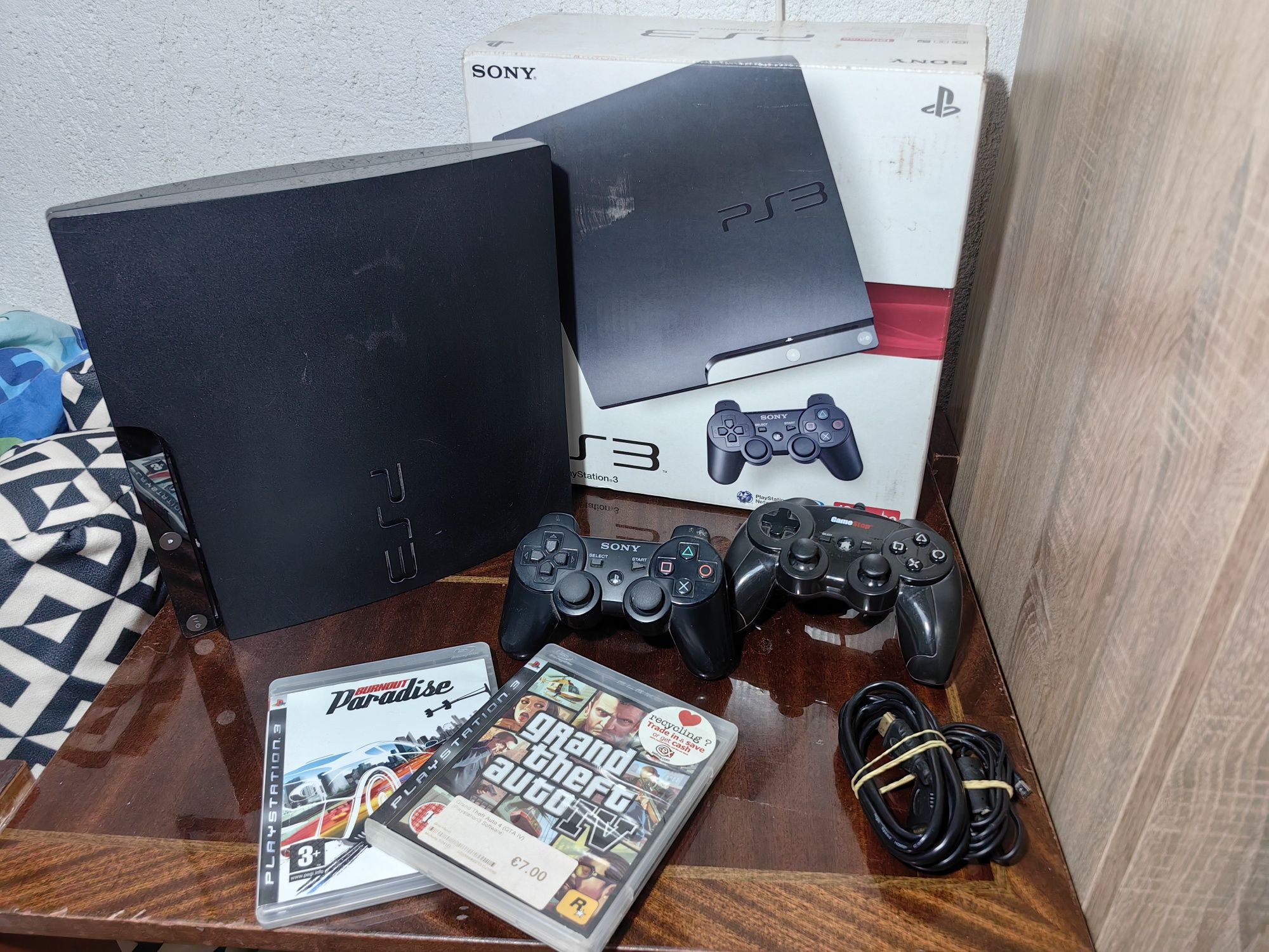 Playstation 3 slim model 2004A + кутия