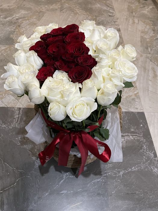 Продаю цветы 51 роз