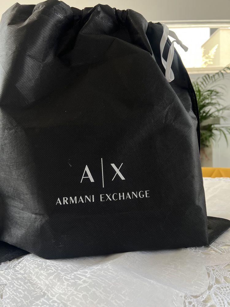 Geanta noua Armani Exchange