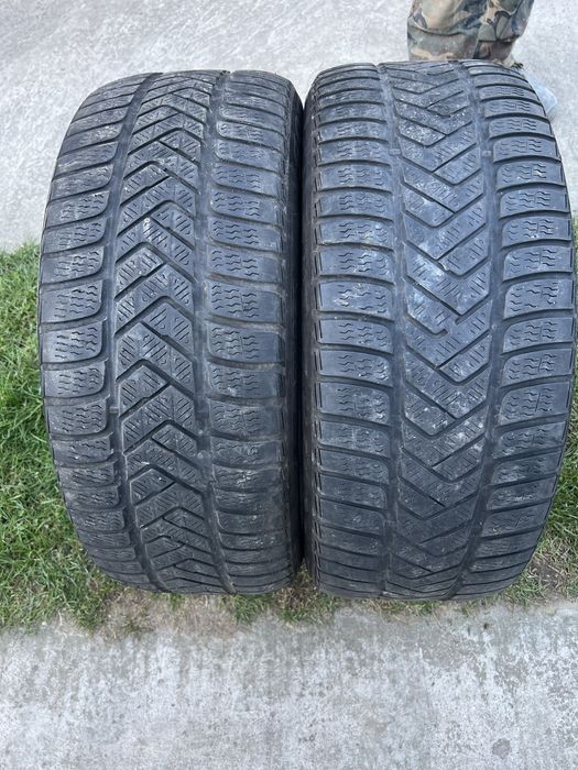 Vând 2 cauciucuri  M+S 255/45/19