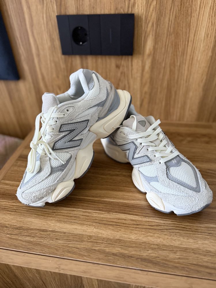 New Balance 9060 moonnbeat sea salt