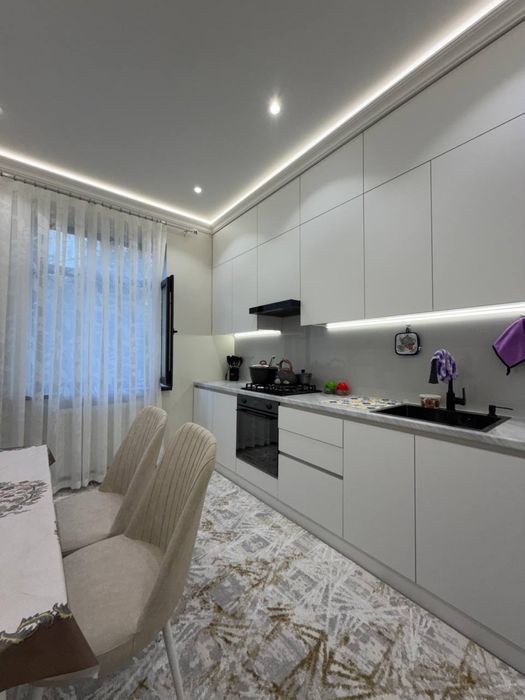 Юнусабод 11.кв 2/2/11 Новостройка МетроЛиня Срочно квартира