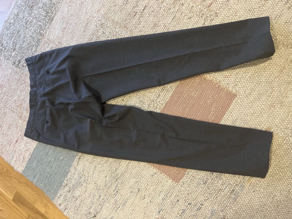 Pantaloni barbatesti gri M