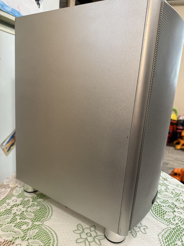 Canton Subwoofer Активен