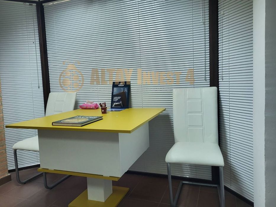 Продава се Офис в Варна, Център - 15 кв.м за 2067 €/кв.м - Снимка #2