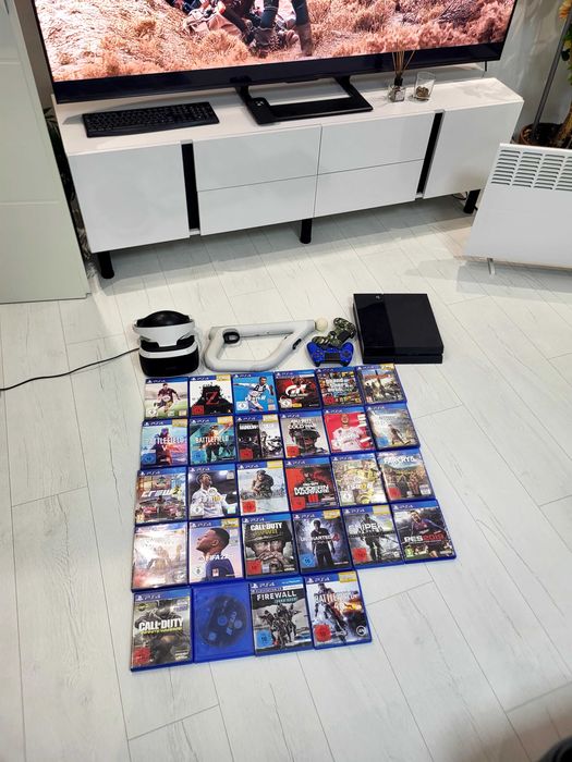 Ps4 над 30 игри пълен комплект
