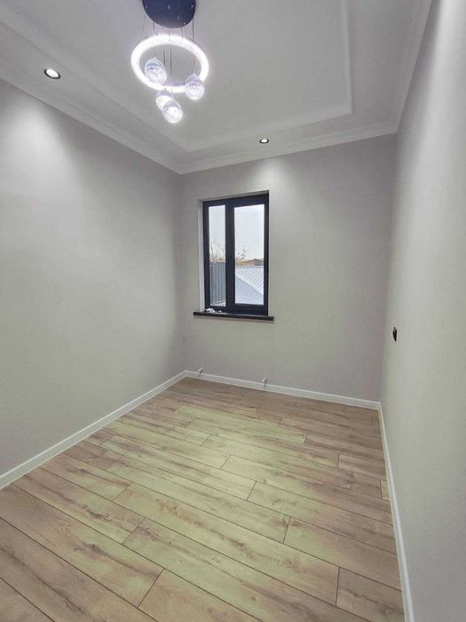 Продаётся дом в Яшнабадском районе ( Дубовый).