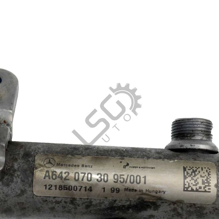 Дясна горивна рейка Mercedes-Benz C-Class 204 (W/S/C)  ID: 145594