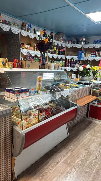 Продается действующий бизнес в районе (продуктовый магазин)