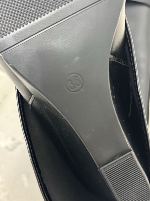 Женские сапоги под живанши