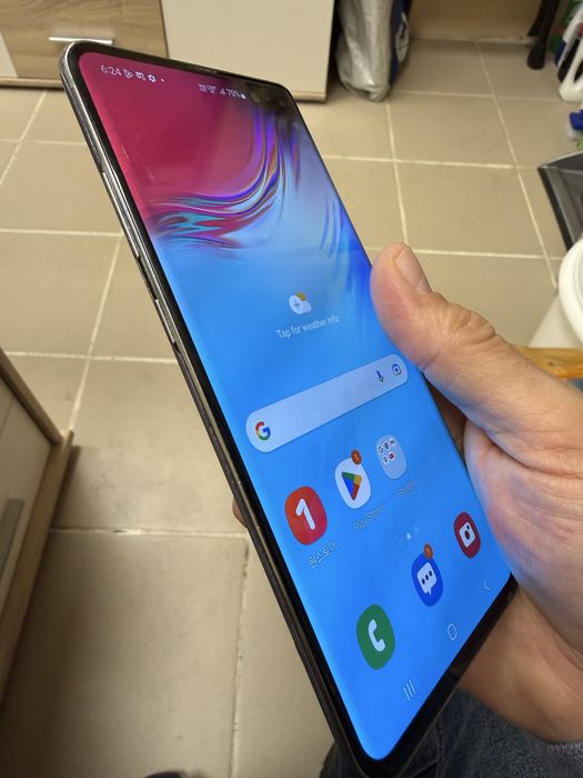 Samsung Galaxy S10 5G 8/256gb - отличен