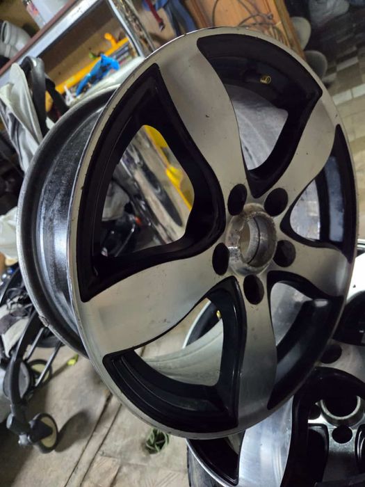 Продам диски на таету