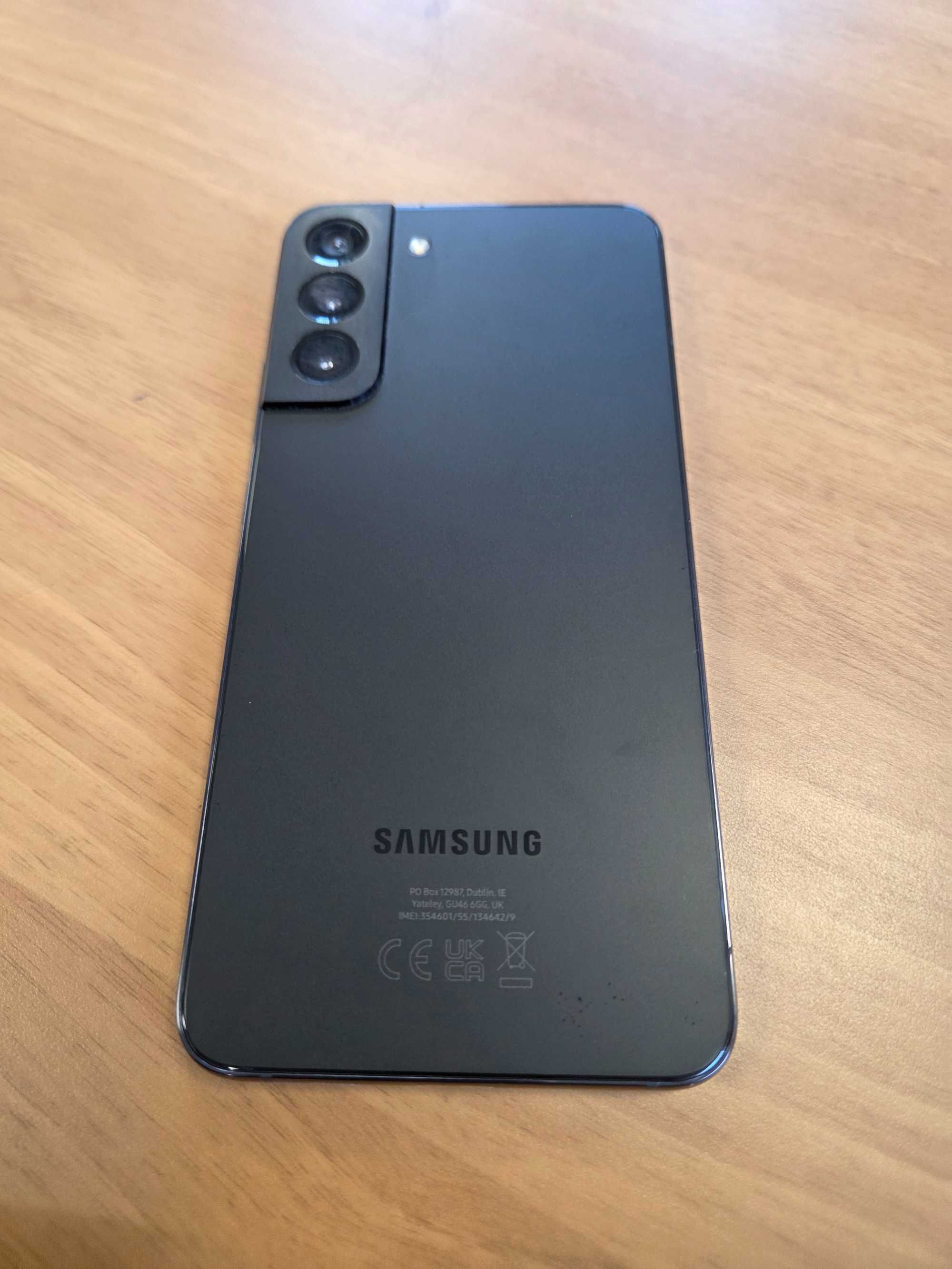 Самсунг s22 plus