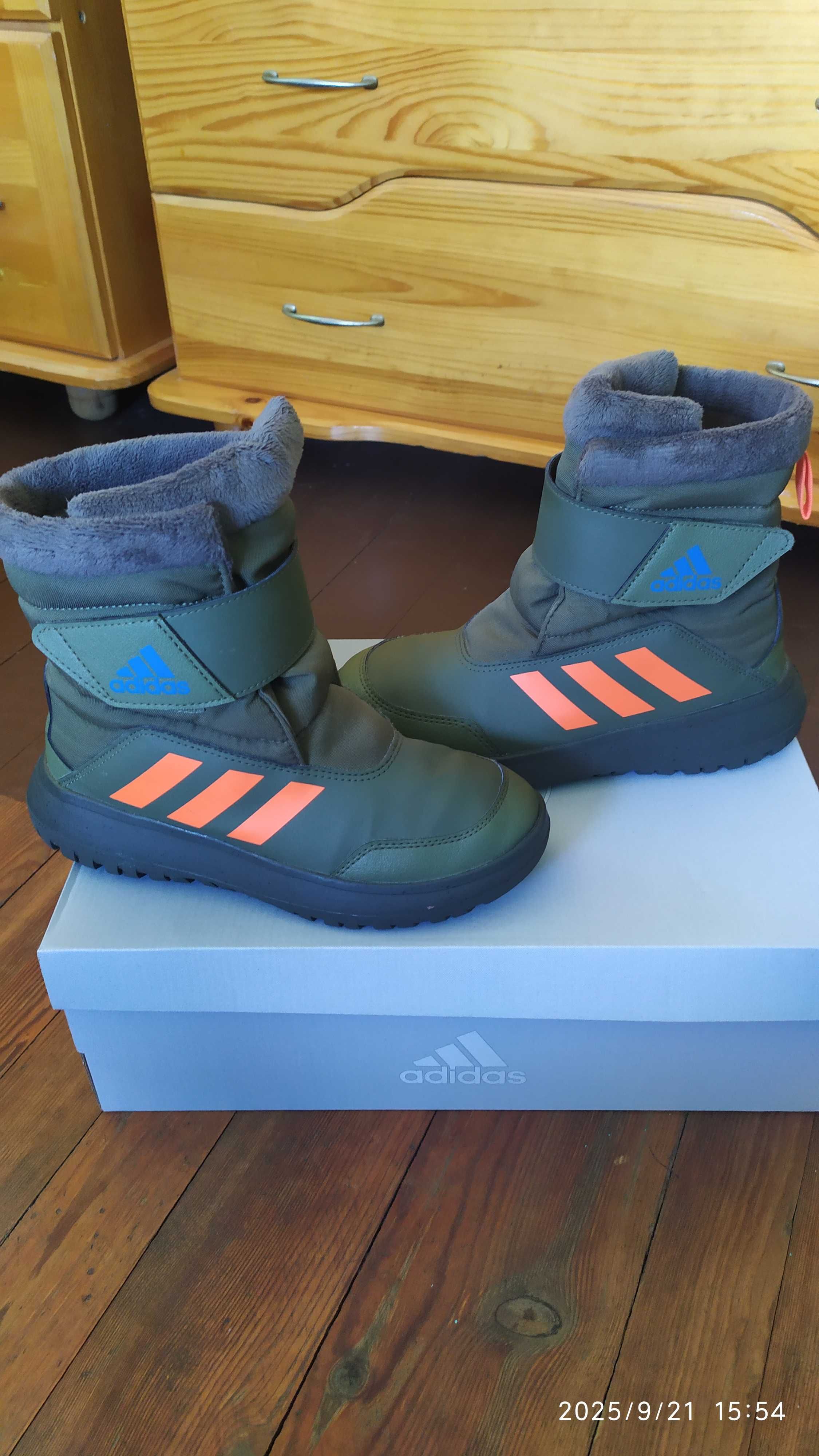 Детски ботуши ADIDAS