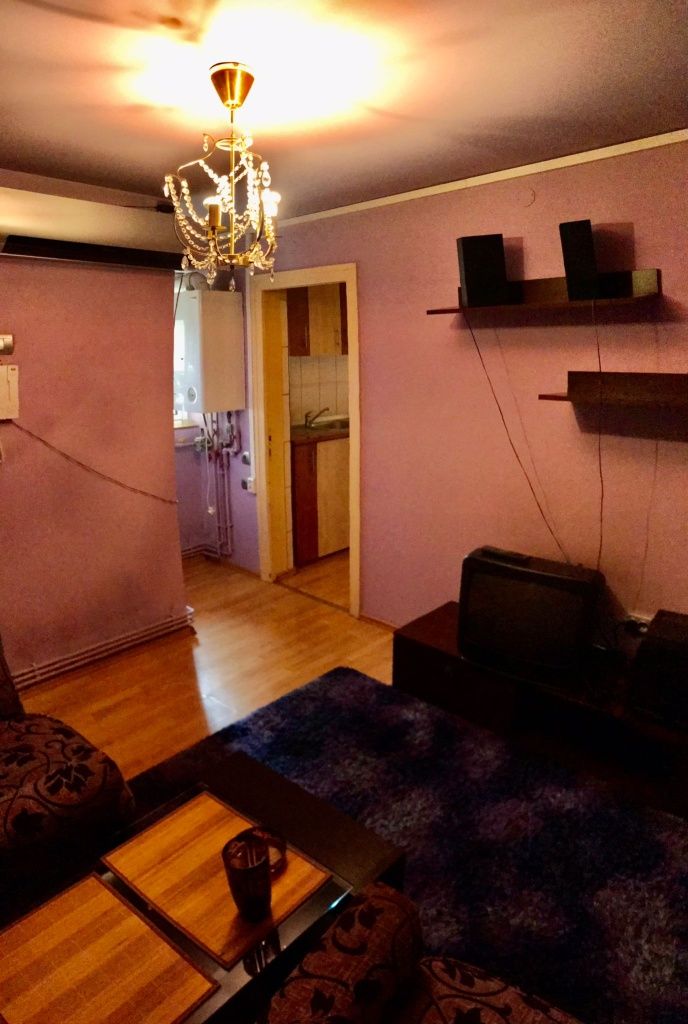 Apartament 3 camere, Ploiești, centru-zona catedrala Sf Ioan. 52700