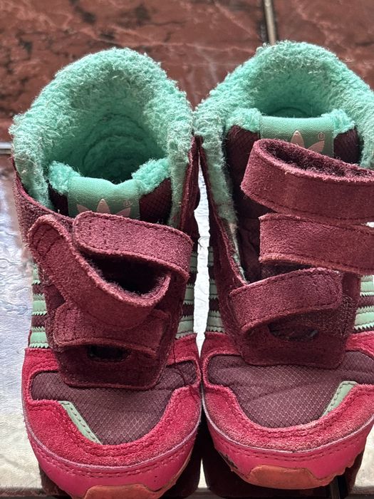 Ботуши Adidas, размер 22