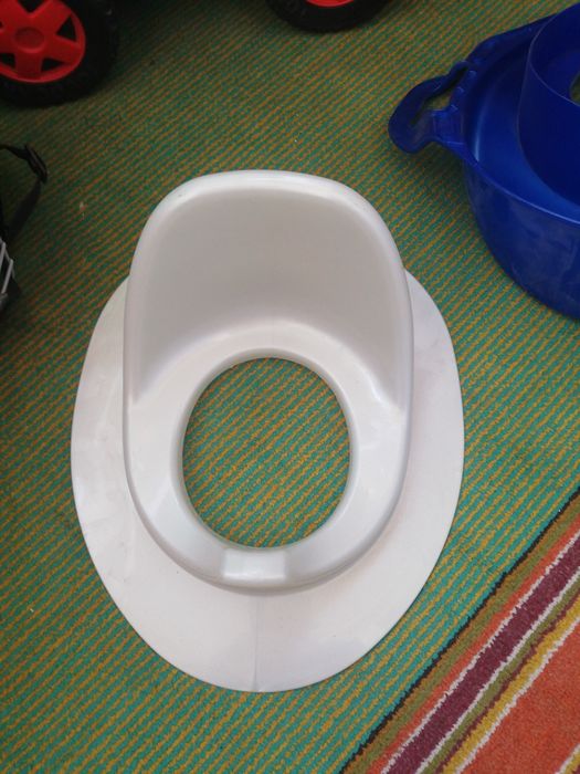 Горшок для унитаза