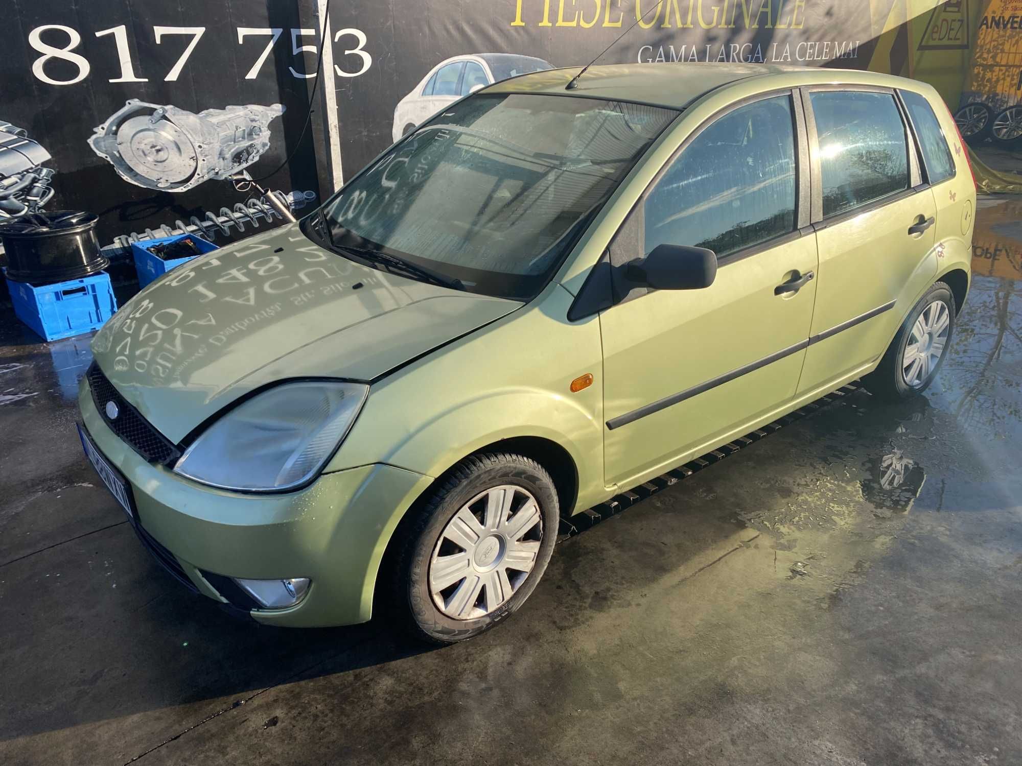 ford fiesta 1.4i avariat inmatriculat deplasabil fiesta lovit avariate