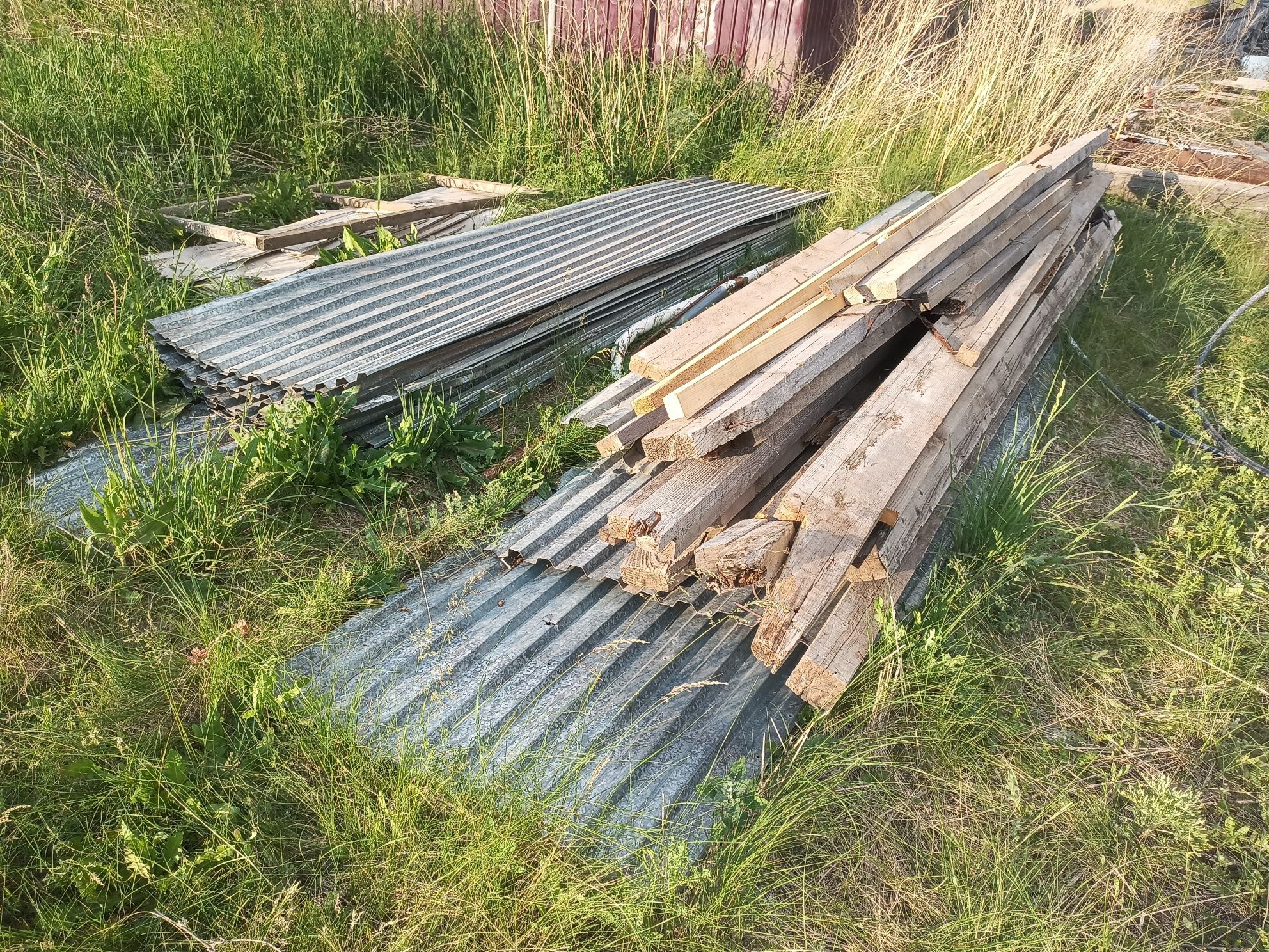 Продам дом из красного жженного кирпича