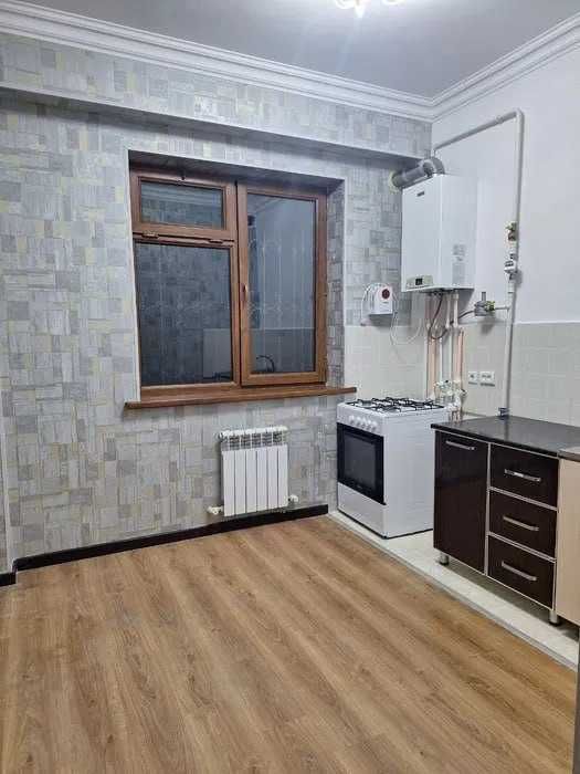 Новостройка , 2/7/7, 62м2 
Ориентир: Махтумкули, 5 мин от центра !!