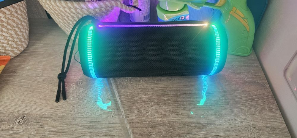 Boxa porrabila 50 W  RMS