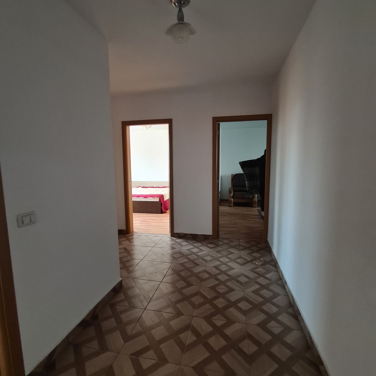 Apartament 2 camere decomandat