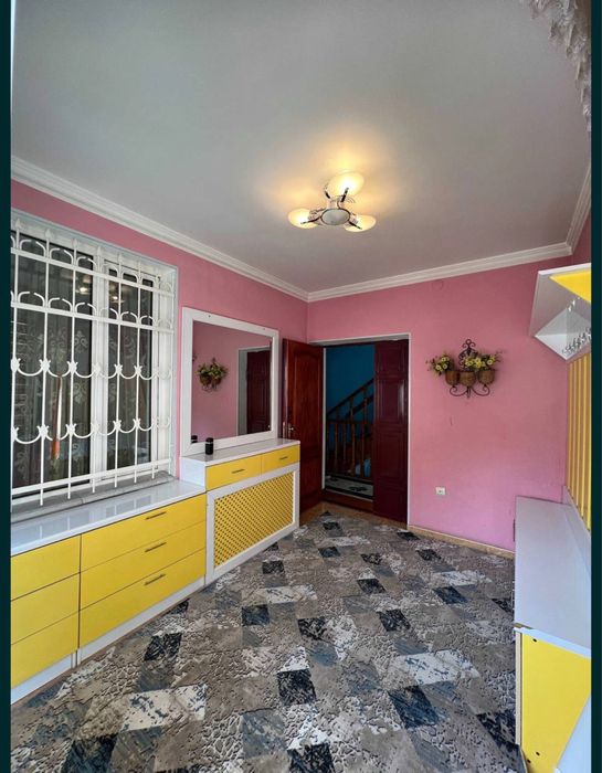 Продается дом на буюк ипак йули