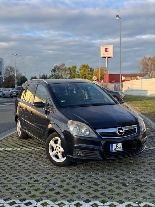 Opel Zafira  2007  1.9  6+1 trepte