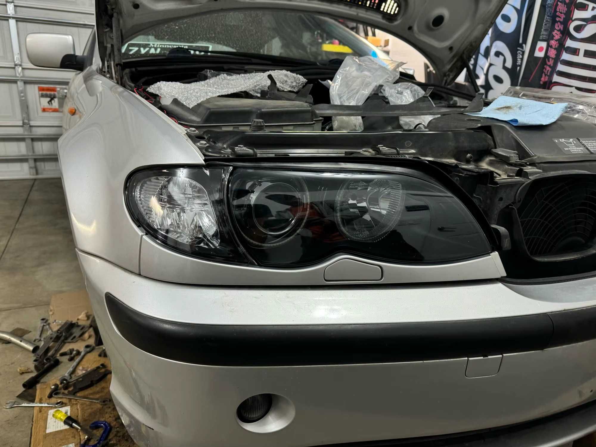 Гаранция! Нови Висококачествени Мигачи за Фарове на BMW E46 Facelift