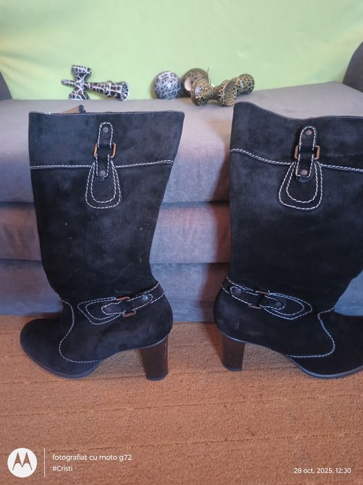 Cizme piele întoarsă cu detalii frumoase Mărime 38