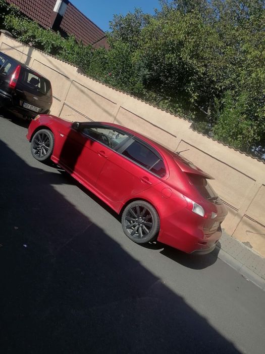 Mitsubishi lancer