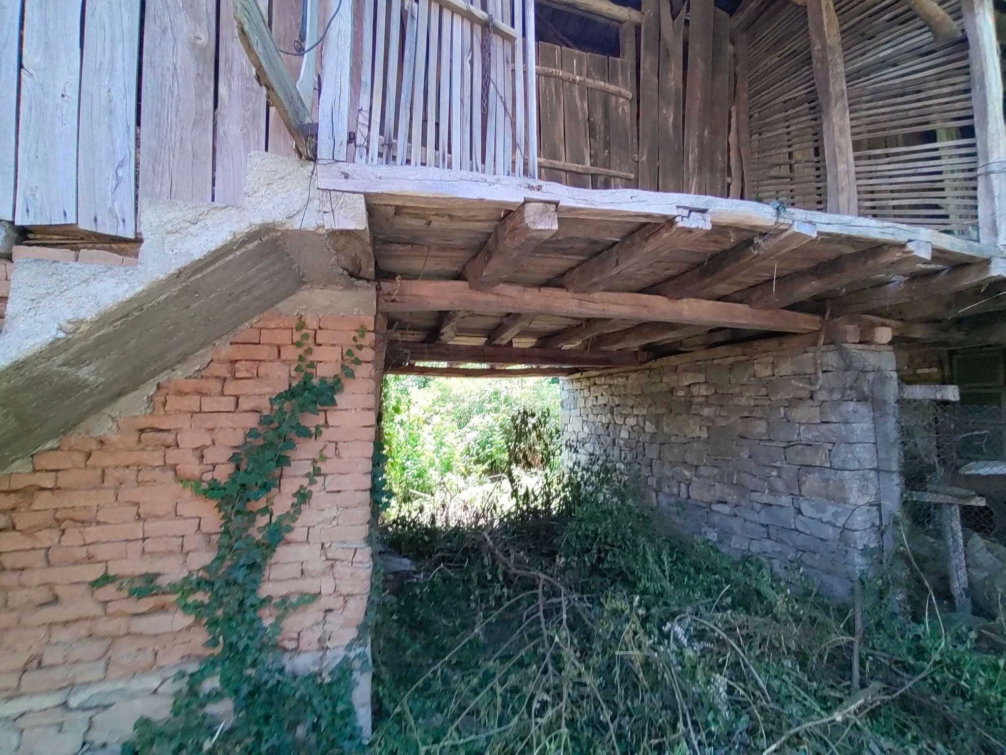 Къща в с. Градница обл. Габрово