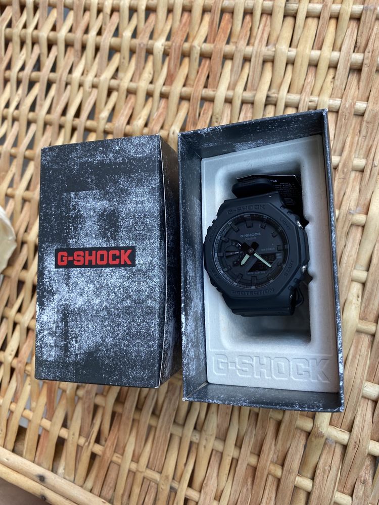 Часовник Casio G-Shock - GA-2100-1A1ER - Черен