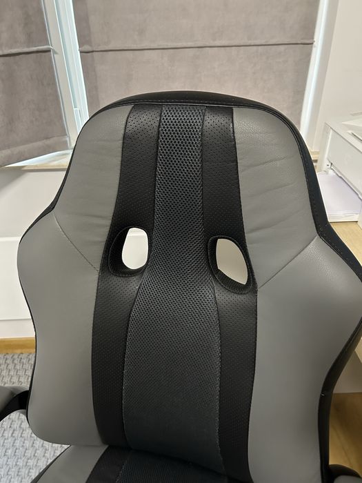 Стол за офис