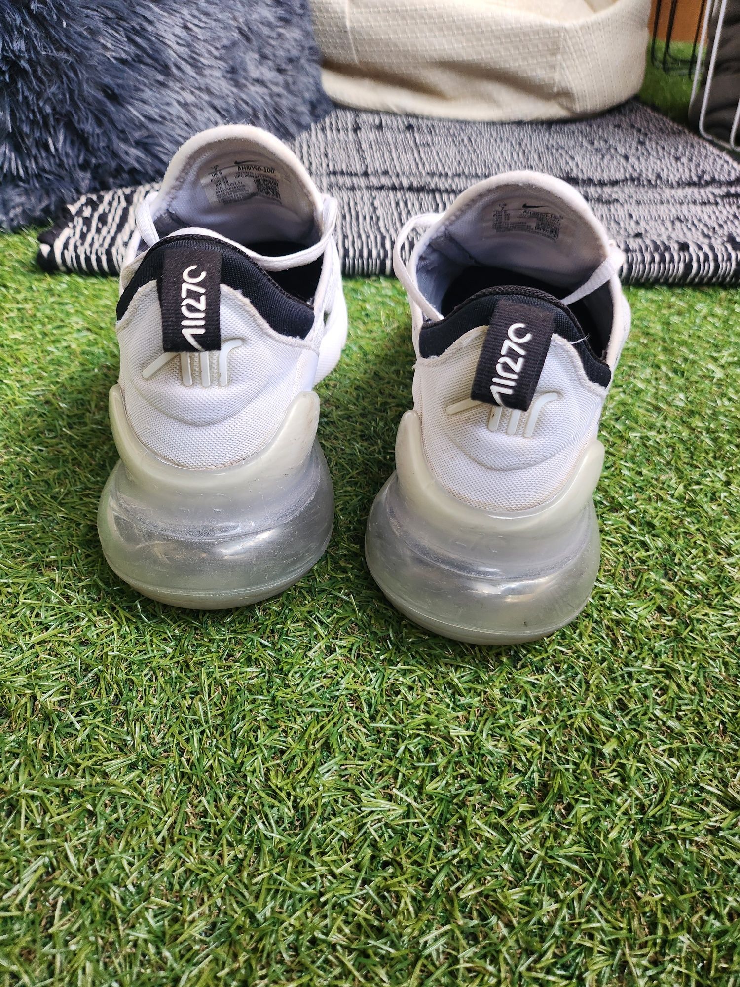 Намалям Nike Air max 270 маратонки
