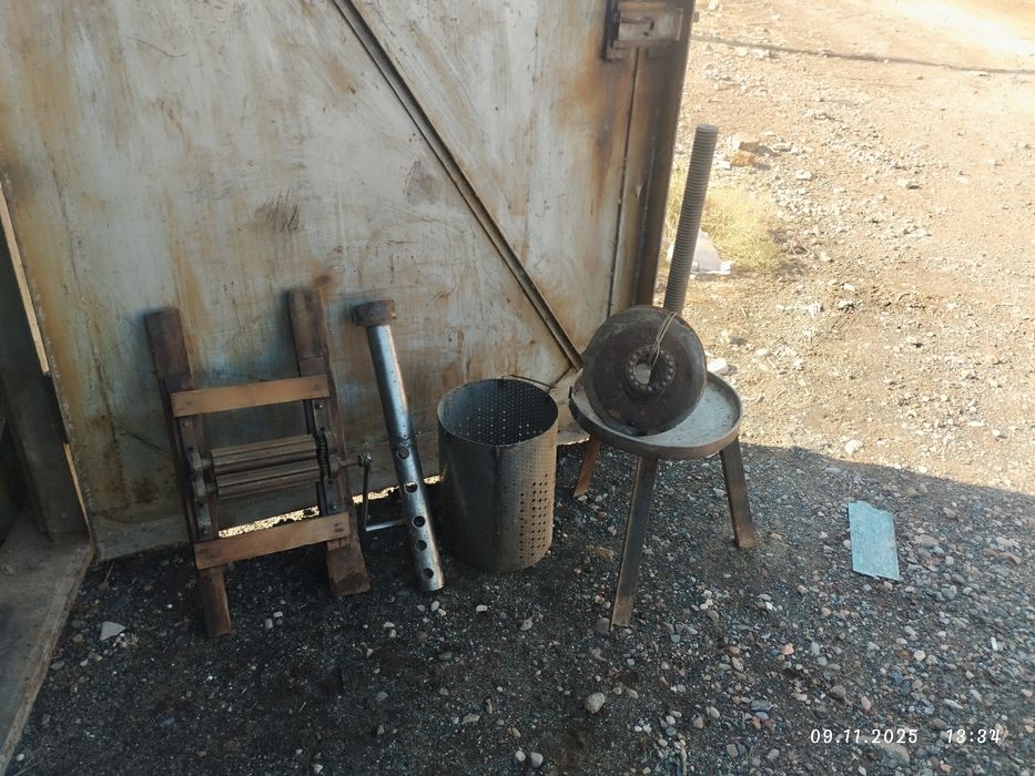 Пресс дробилка для отжима винограда комплект