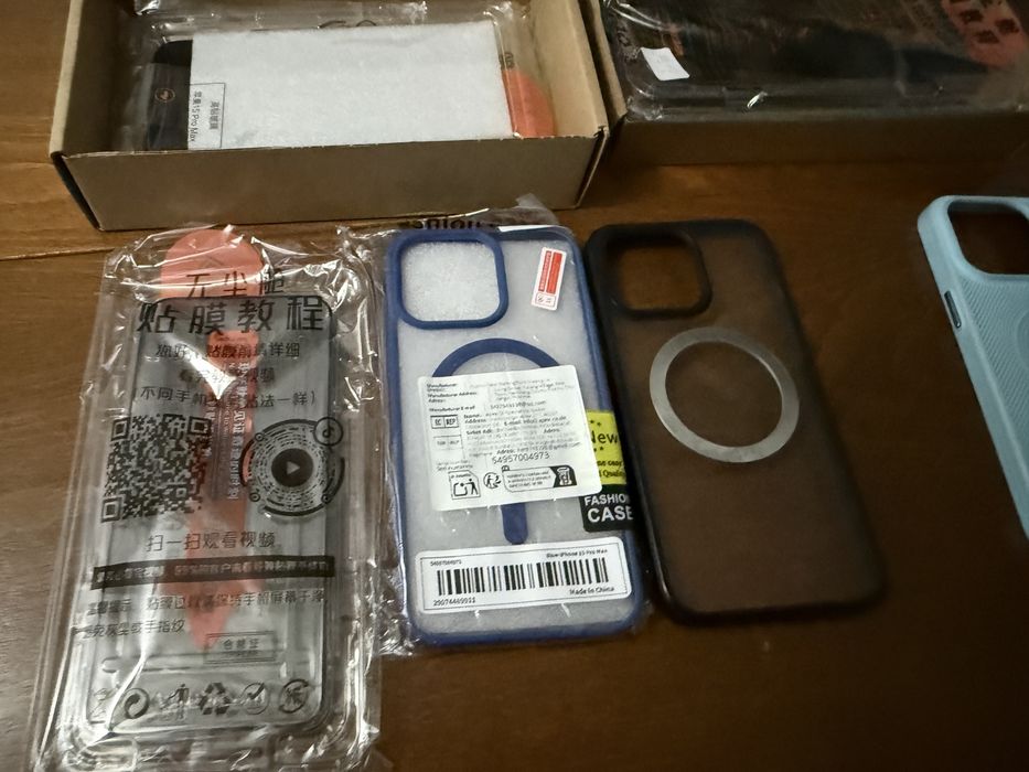 Huse si folii de sticla Iphone 15 pro max