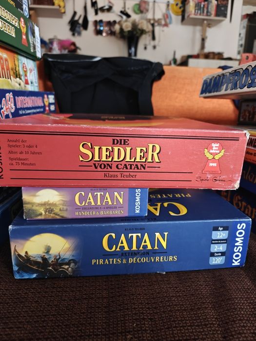 Jocuri de societate,catan,sagaland,micromacro..